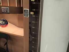 -牛YO寿喜烧·铁板烧和牛火锅自助(市府恒隆店)