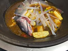 -人民公社铁锅炖·东北菜(卫国道店)