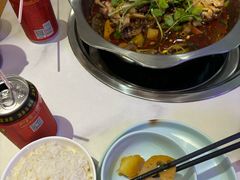 -川囧肥肠鸡·美蛙鱼锅(平高广场店)