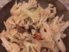 -十二饭点·川菜(北站圆融店)