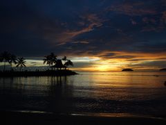-Sunset Bar(丹绒亚路香格里拉店)