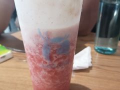 莓莓芝士茉香茶-luckincoffee瑞幸咖啡(顺义华联商厦店)