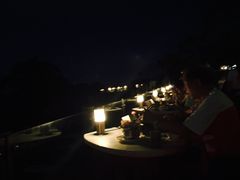 -草山夜未眠景观餐厅