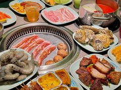 -金滏山·烤肉海鲜火锅自助(襄阳万达店)