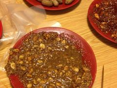 五香兔头吃完后的盘子-老号尤兔头(西川店)