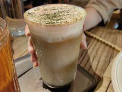 -Common Table · Brunch & Coffee