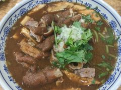 卤煮火烧-门框胡同百年卤煮(新街口店)