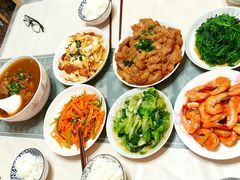 -乐禧母婴全自营月嫂(宝山店)