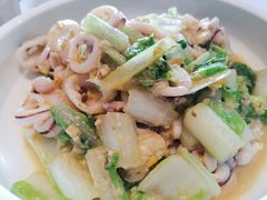 笔管鱼小白菜-开海·红岛海鲜虾水饺(石老人店)