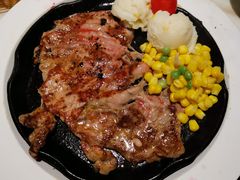 -豪客来牛排(中央花苑店)