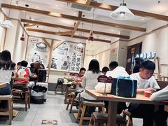 -煲仔皇腊味煲仔饭(经四万达店)