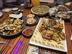 -蚝堡海鲜·威海菜·海肠捞饭·烧烤·亚洲吃蚝公司(幸福门店)