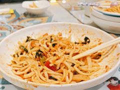 -楼兰古丽·新疆拌面·清真(华阳城店)