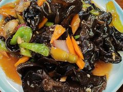 扇贝烧木耳-兴隆海鲜菜馆