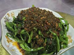 -洪霞餐馆