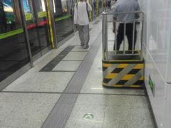 -白石桥南(地铁站)