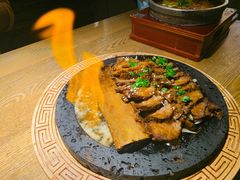 -蜜桃餐厅·伴山(湖滨商业街店)