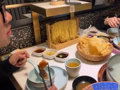 -洪氏嗨捞·猪肚鸡火锅(阳光天地店)