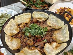 -百味地锅鸡(二店·财校分店)