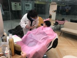 -奇怪的独角兽亲子理发沙龙