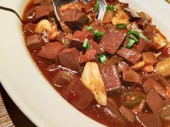 -肆海小川菜酒馆Wine Bistro (青年路店)