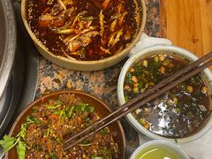 -小饕荟雅安贡椒鱼鲜馆(广福桥店)