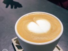 -UNI UNI(环亚凯瑟琳店)