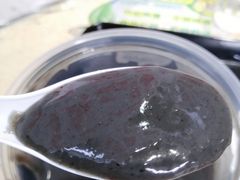 热红豆加芝麻糊-百花传统甜品店(原址店)