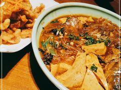 -95号酱骨·一块豆腐(展春园西路店)