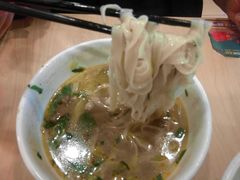 -西部马华清真兰州牛肉面·烧烤夜市(关东店)