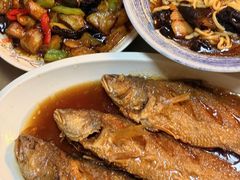 -聚首堂·特色小吃·肘子(什刹海德胜门店)