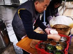 -糯米团油茶早餐铺