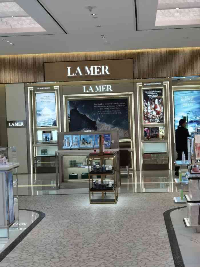 dfs旗下t广场四季名店