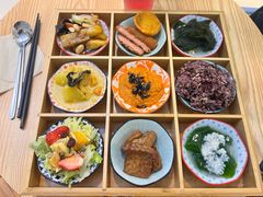 -轻蔬不用等·素食(江苏路店)