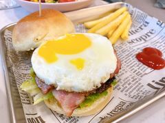 牛肉汉堡-仁义涵西餐·咖啡(中华巴洛克店)