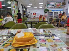 大堂-新时尚·辉记甜品(夏西店)