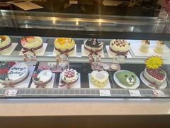 -花花卷卷·鲜食蛋糕(静安久光百货店)