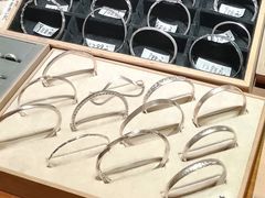 -十八字金·银饰·拼豆·开蚌DIY(魏公芳华里店)