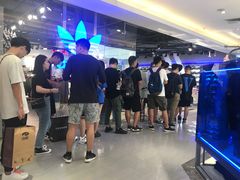 -阿迪达斯(武林银泰三叶草店)