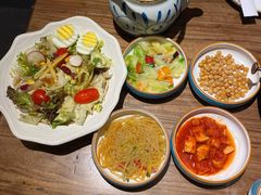 -明洞阿姨·韩式酱蟹烤肉·创意料理(三元桥店)