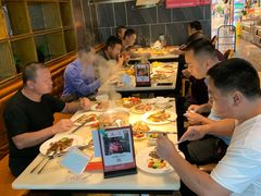 -吉布鲁牛排海鲜自助(假日国际店)