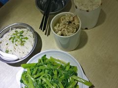 拌粉-广达眼镜炖罐(广达店)
