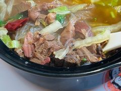 -闫家驴肉老店(华电一校店)
