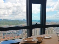 -景月阁空中食府(希尔顿酒店)