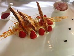 草莓薄饼-火车头法国西餐厅