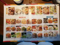 -老长沙湘菜馆(凤凰路店)