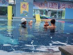 -龙格亲子游泳俱乐部(南宁中心店)