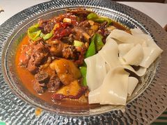 新疆经典大盘鸡-楼兰新疆菜(江宁万达店)