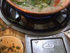 -阿婆情腊排骨火锅(金虹路店)