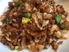 樟树港白辣椒炒肉-饭怕鱼(阳光100店)